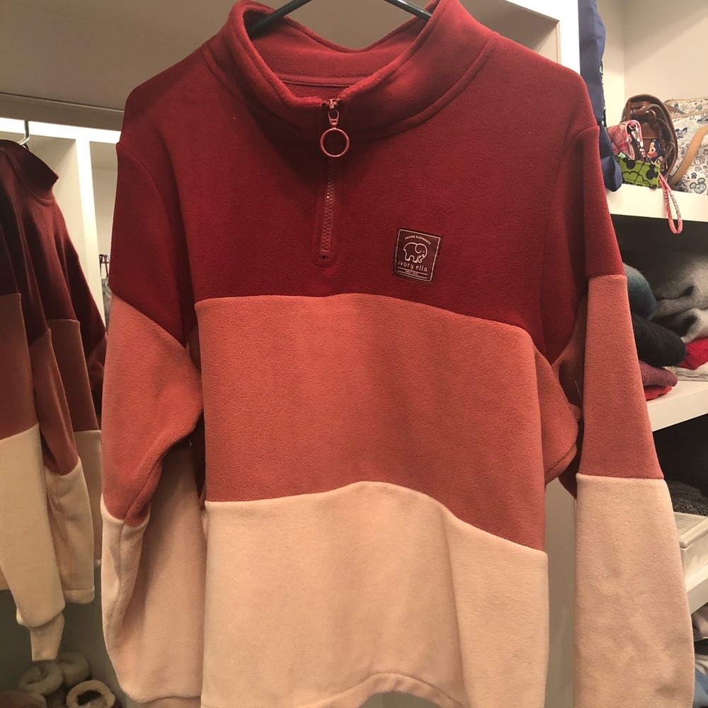 Ivory Ella Fleece Pullover